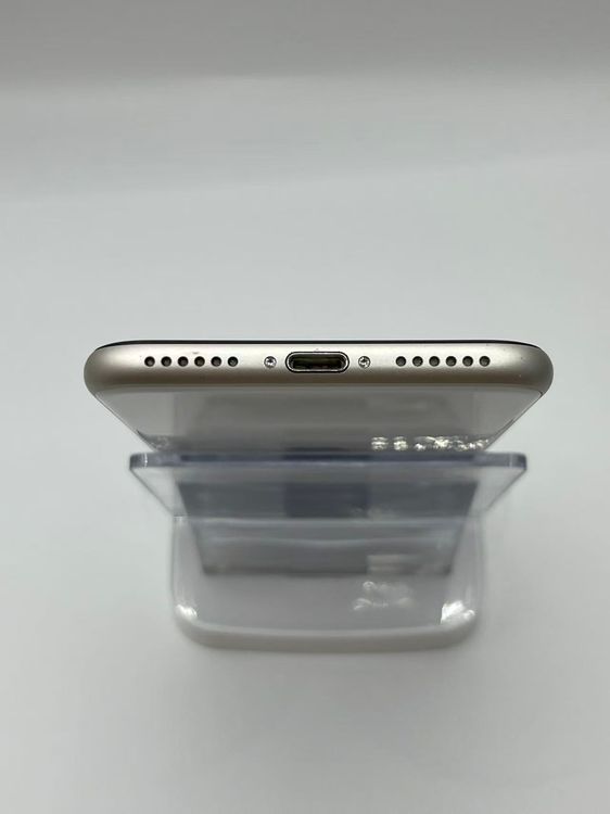 �Хåƥ꡼77����°���դ�iPhone SE ��3���她�����饤��128GB �¿��ݾ�Ķ����