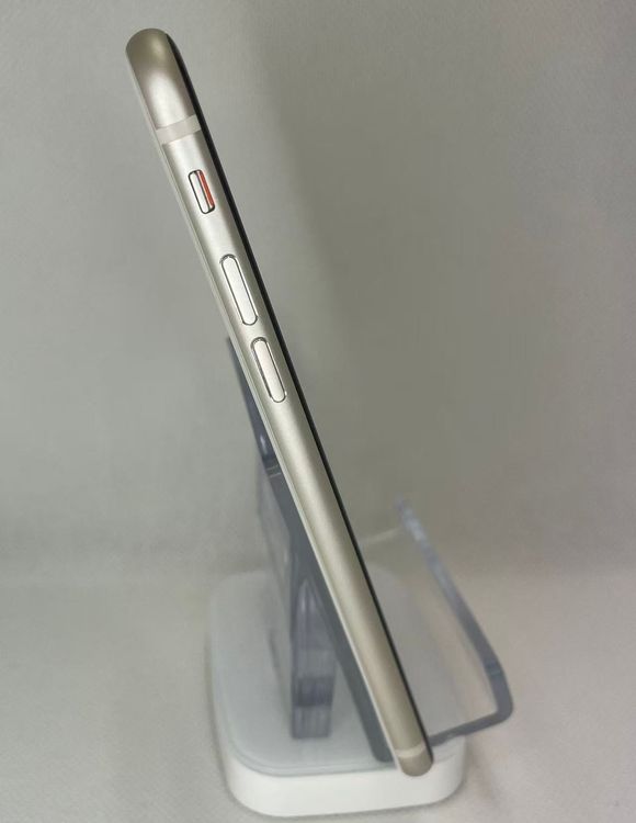 �Хåƥ꡼85��iPhoneSE��3����64GB�������饤��SIM�ե꡼����ȯ��