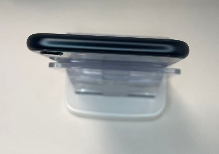 �Хåƥ꡼99��iPhone SE ��3���� �ߥåɥʥ��ȡ�64GB ��SIM�ե꡼�¿��ݾ�