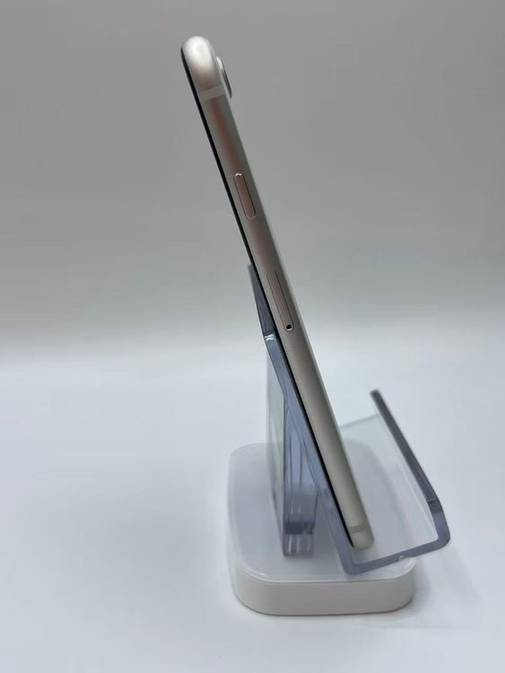 �Хåƥ꡼95��iPhone SE ��3���她�����饤��128GB �¿��ݾ���������ȯ��