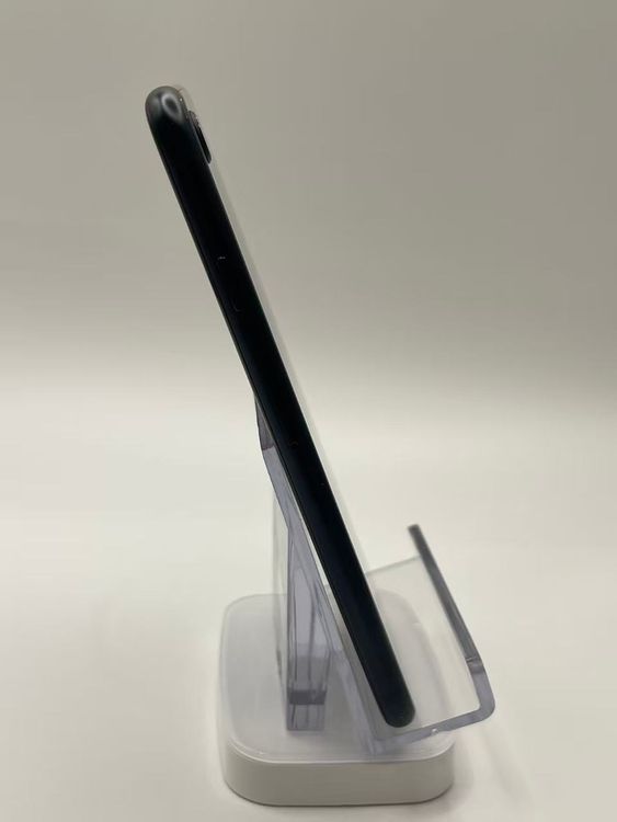 �Хåƥ꡼86��3�����å��դ�iPhone SE ��3���� �ߥåɥʥ���128GB SIM�ե꡼