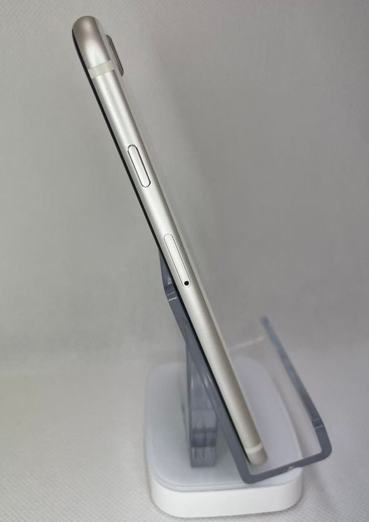 �Хåƥ꡼85��iPhoneSE��3����128GB�������饤��SIM�ե꡼����ȯ��