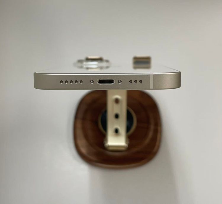 iPhone1128GB饤ȡSIMե꡼ĶʥХƥå93¨ȯ
