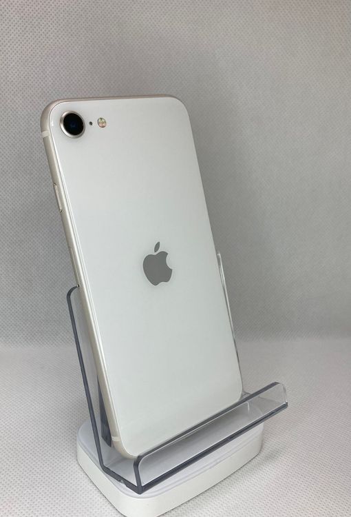 iPhone SE 第3世代 スターライト 64GB  SIMフリー美品バテッリ85%