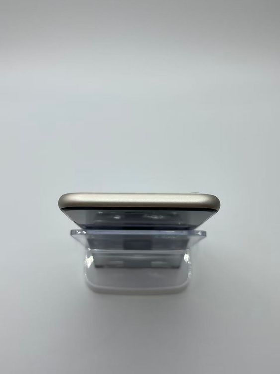 �Хƥå�86�����դ�iPhoneSE��3����64GB�������饤�Ȱ¿��ݾ�����ȯ��