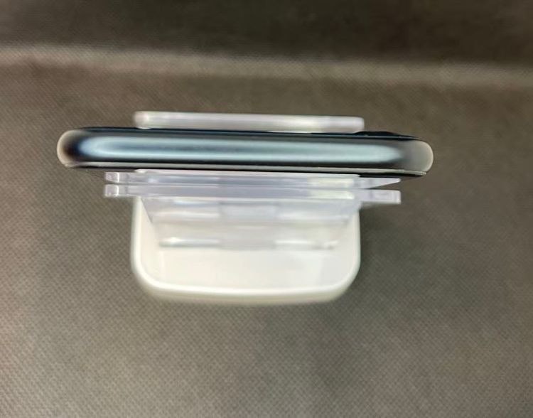 �Хåƥ꡼96��iPhone SE ��3���� �ߥåɥʥ��ȡ�64GB ��SIM�ե꡼����