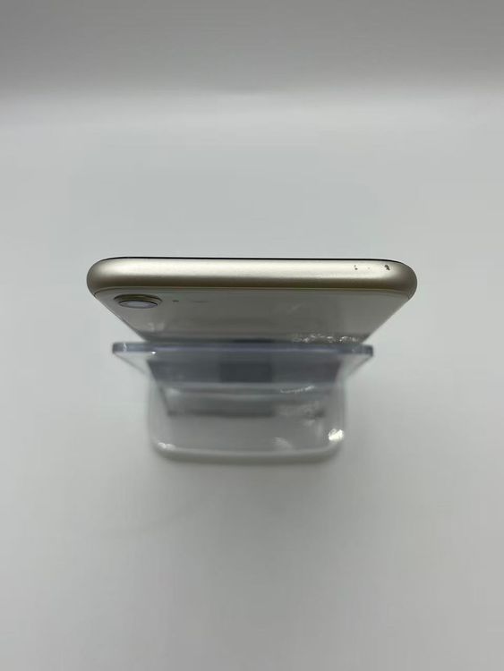 �Хåƥ꡼99��iPhone SE ��3���她�����饤��128GB �¿��ݾ���������ȯ��