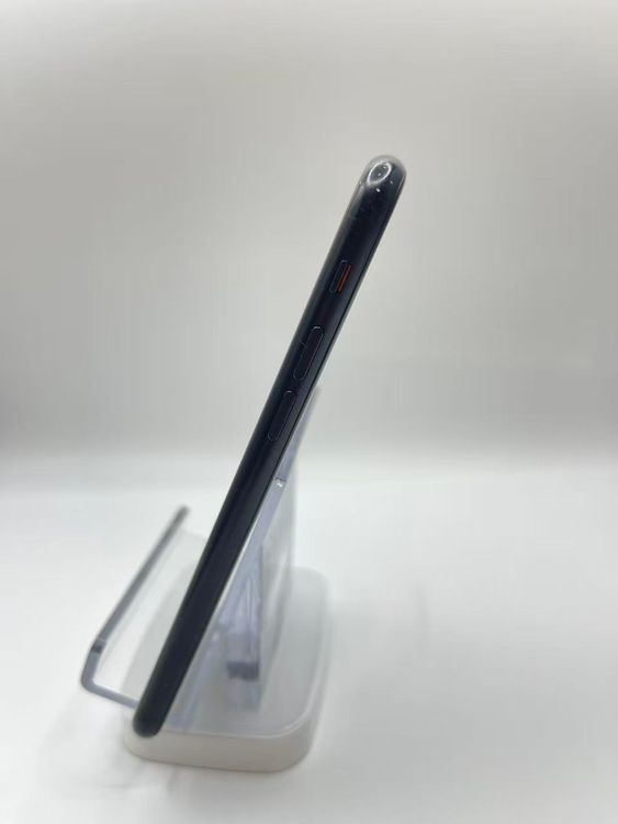 �Хåƥ꡼83����°��3�����å��դ�iPhone SE ��2���� �֥�å�128GB �¿��ݾ�