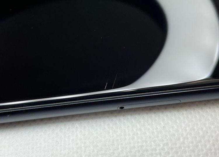 �Хåƥ꡼100��iPhone SE ��3���� �ߥåɥʥ��ȡ�64GB ��SIM�ե꡼����