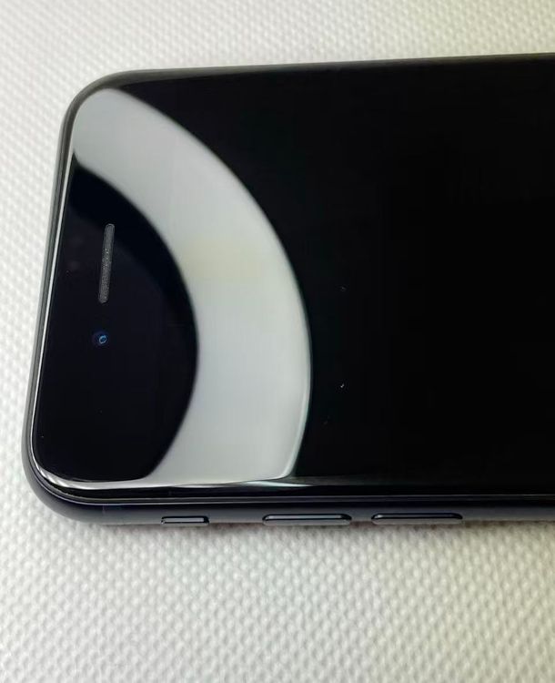 �Хƥå�84��iPhone SE ��3���� �ߥåɥʥ��ȡ�64GB ��SIM�ե꡼����