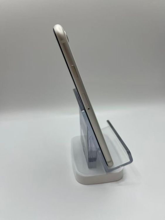 �Хåƥ꡼76����°���դ�iPhone SE ��3���她�����饤��128GB �¿��ݾ�Ķ����