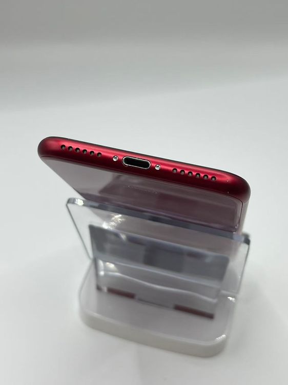 �Хƥå�83����°�ʣ����դ�iPhoneSE��3����64GB��å�SIM�ե꡼�¿��ݾ�����ȯ��
