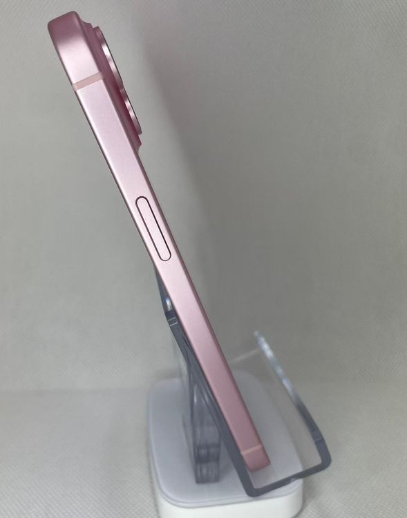 �Хƥå�100��iPhone15��128GB�� �ԥ󥯿���Ķ����
