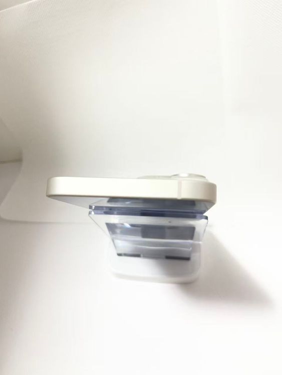 �Хåƥ꡼100��iPhone 14 256GB �������饤�ȡ��¿��ݾ� SIM�ե꡼