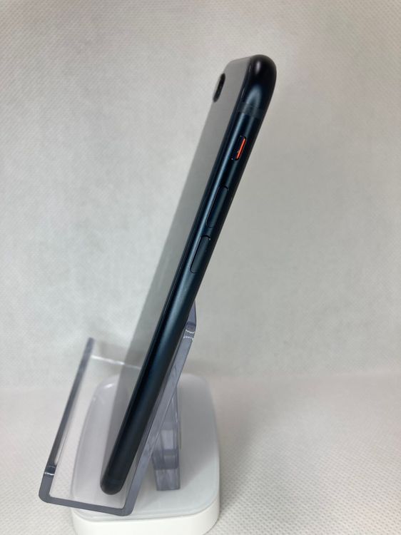 iPhone SE 第3世代 ミッドナイト 128GB  SIMフリー美品当日発送バテッリ85%