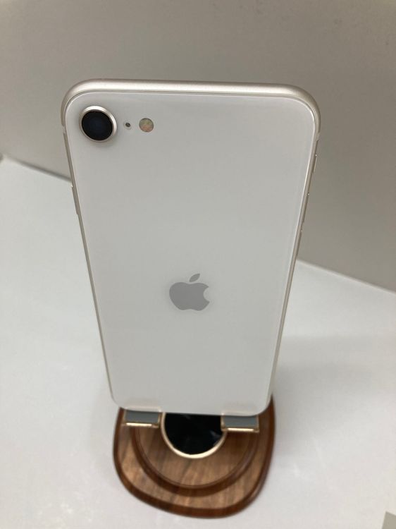 iPhoneSE3128GB饤SIMե꡼ʥХƥå86