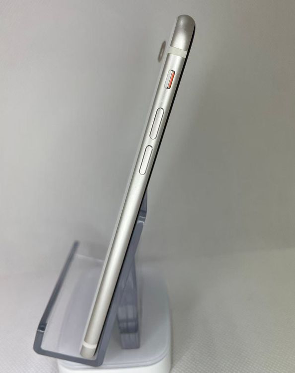 �Хƥå�88��iPhoneSE��3����64GB�������饤��SIM�ե꡼����ȯ��