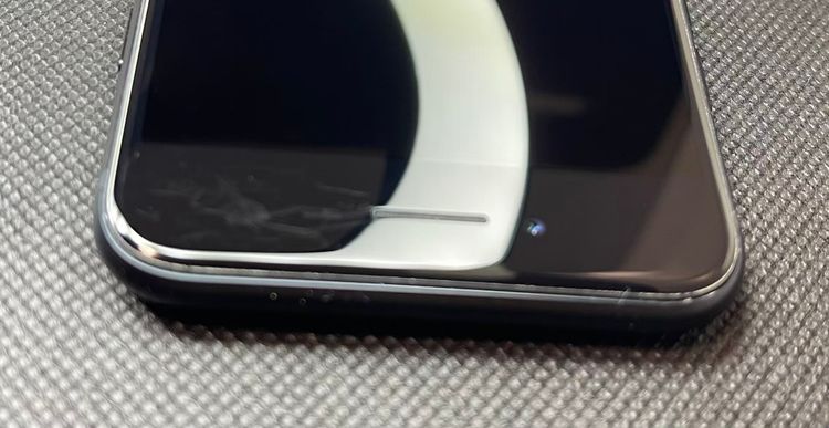 �Хåƥ꡼100��iPhone SE ��3���� �ߥåɥʥ��ȡ�64GB ���¿��ݾ� SIM�ե꡼