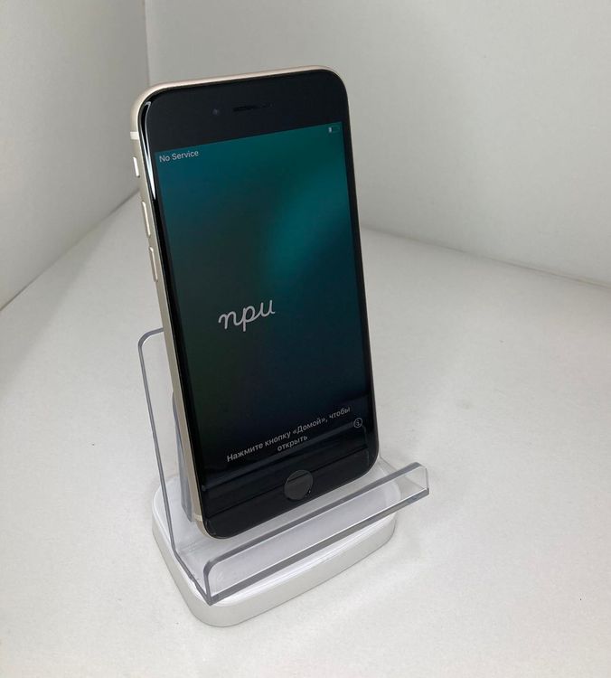 iPhoneSE3128GB饤SIMե꡼ʥХƥå84