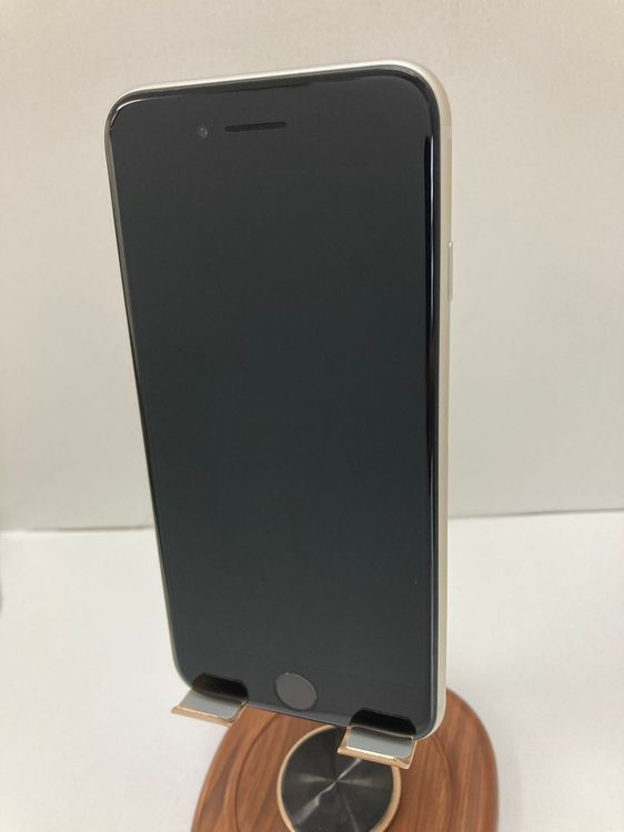 iPhoneSE3128GB饤SIMե꡼ʥХƥå86