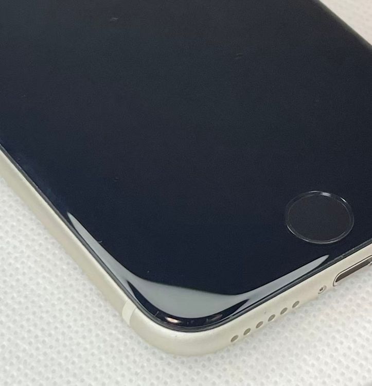 �Хåƥ꡼87��iPhone SE ��3���� �������饤�ȡ�128GB ��SIM�ե꡼