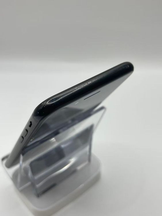 �Хåƥ꡼83����°��3�����å��դ�iPhone SE ��2���� �֥�å�128GB �¿��ݾ�