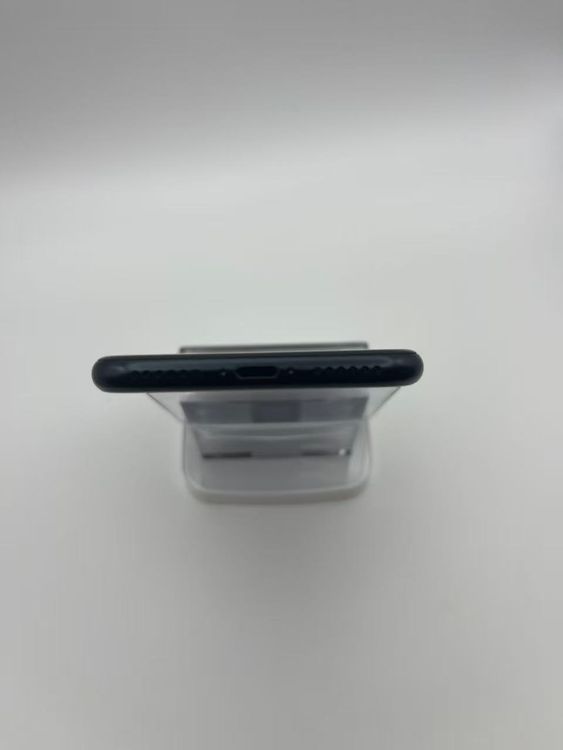 �Хåƥ꡼92����°��3�����å��դ�iPhone SE ��3���� �ߥåɥʥ���64GB �¿��ݾ�