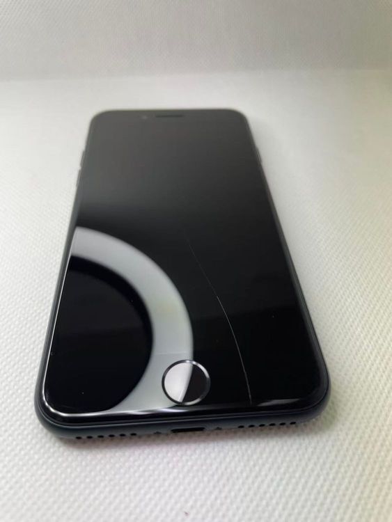 �Хåƥ꡼100����°��3�����å��դ�iPhone SE ��3���� �ߥåɥʥ���64GB �¿��ݾ�