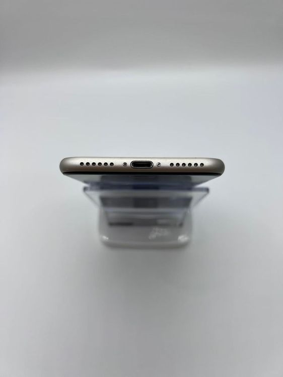 �Хåƥ꡼98��iPhone SE ��3���她�����饤��128GB �¿��ݾ���������ȯ��