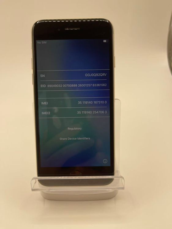 �Хåƥ꡼91����°��3�����å��դ�iPhone SE ��3���� �������饤��128GB �¿��ݾ�
