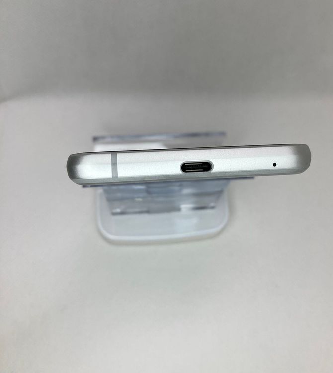 AQUOS sense3 basic 907SH SoftBank С̤