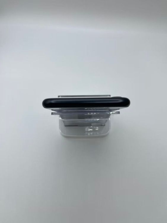 �Хåƥ꡼97����°��3�����å��դ�iPhone SE ��3���� �ߥåɥʥ���64GB �¿��ݾ�