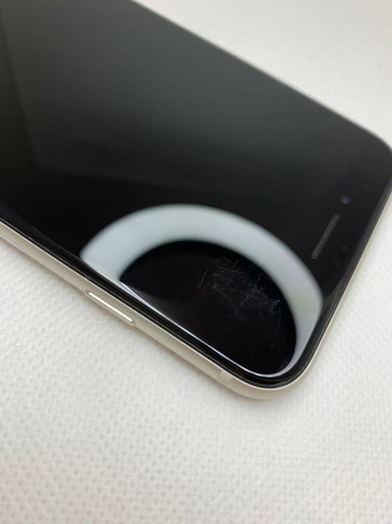 �Хƥå�81��iPhoneSE��3����64GB�������饤��SIM�ե꡼��������ȯ��