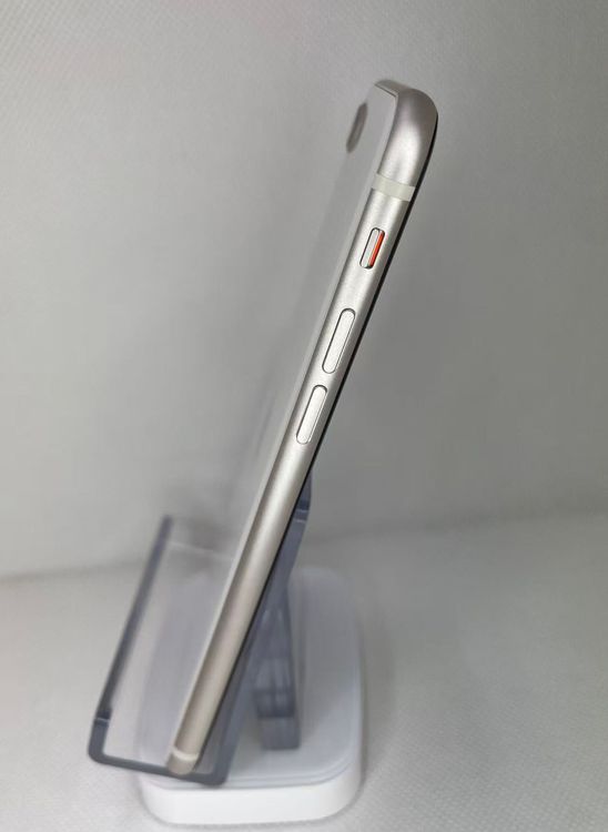 �Хƥå�91��iPhoneSE��3����64GB�������饤��SIM�ե꡼Ķ��������ȯ��