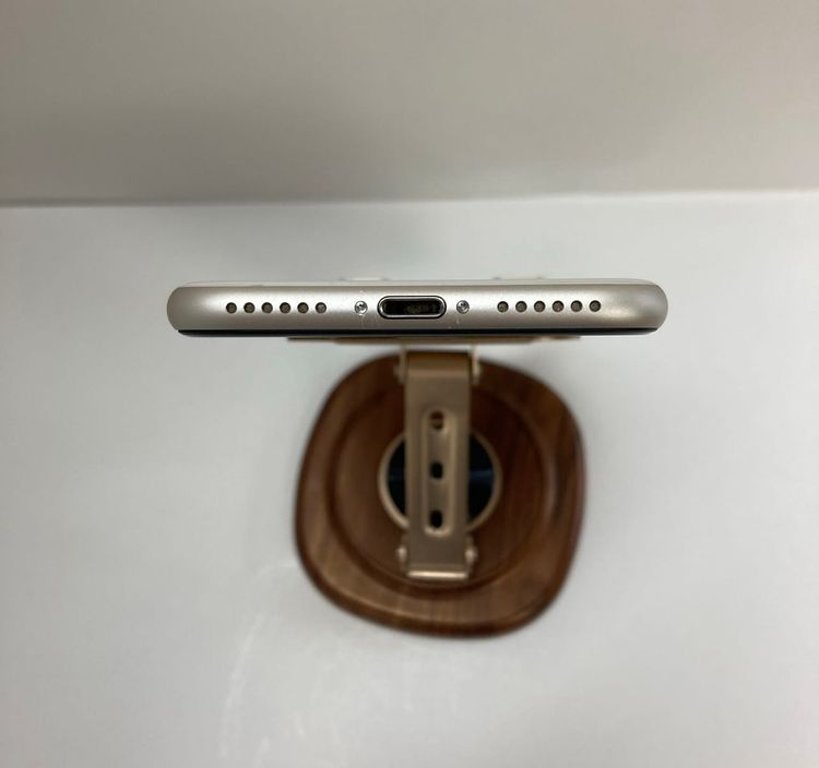 iPhoneSE3128GB饤SIMե꡼ʥХƥå86