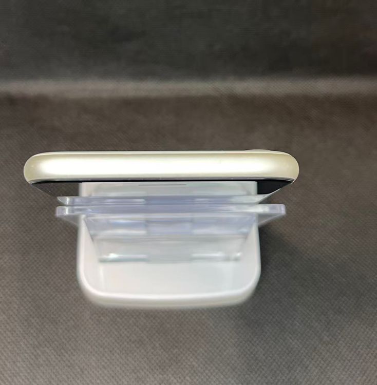 �Хåƥ꡼84��iPhoneSE��3����64GB�������饤��SIM�ե꡼ �¿��ݾ�����ȯ��