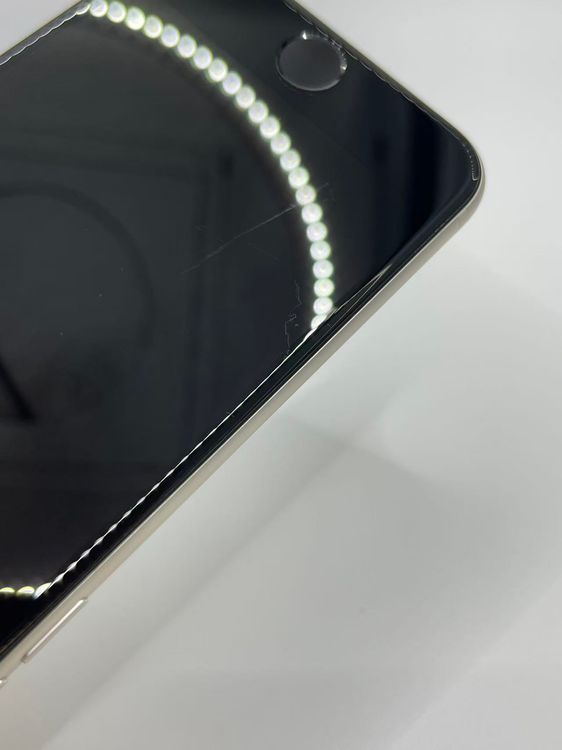 �Хåƥ꡼84����°��3�����å��դ�iPhone SE ��3���� �������饤��64GB �¿��ݾ�