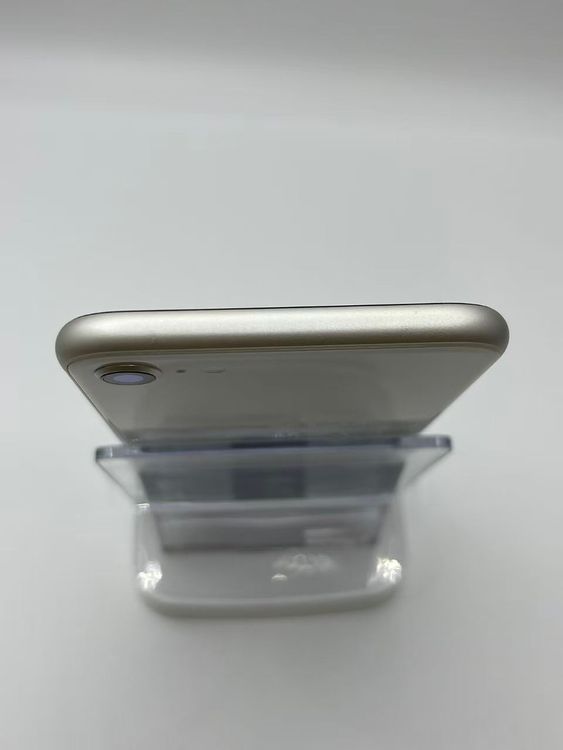 �Хåƥ꡼84����°��3�����å��դ�iPhone SE ��3���� �������饤��64GB �¿��ݾ�