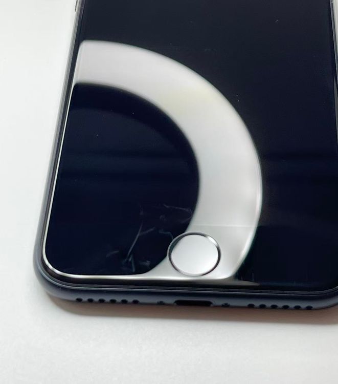 �Хåƥ꡼96�����դ�iPhone SE ��3���� �ߥåɥʥ���64GB �¿��ݾ�SIM�ե꡼