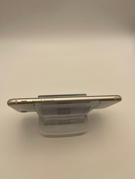 �Хåƥ꡼95����°��3�����å��դ�iPhone SE ��3���� �������饤��128GB �¿��ݾ�
