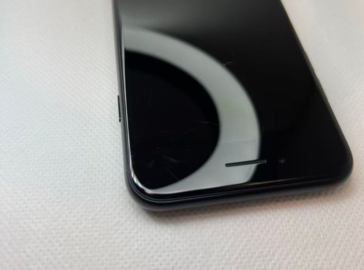 �Хåƥ꡼100��iPhone SE ��3���� �ߥåɥʥ��ȡ�64GB ��SIM�ե꡼�¿��ݾ�