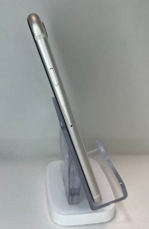 �Хåƥ꡼85���iPhone SE ��3���� �������饤�ȡ�128GB ��SIM�ե꡼����