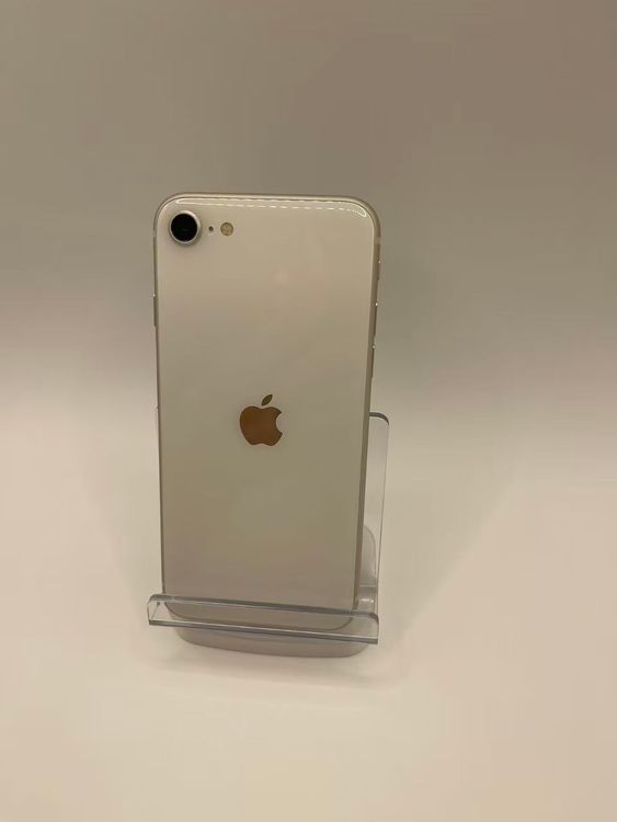 �Хåƥ꡼83����°��3�����å��դ�iPhone SE ��3���� �������饤��128GB �¿��ݾ�