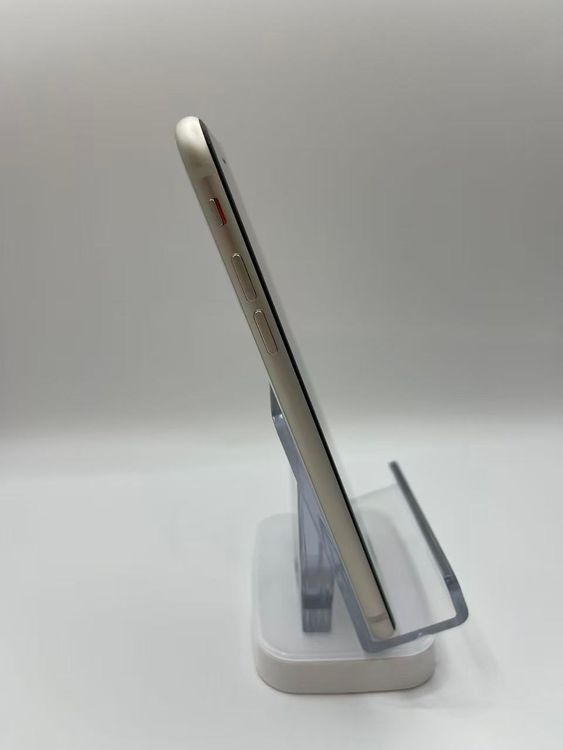 �Хåƥ꡼95��iPhone SE ��3���她�����饤��256GB �¿��ݾ���������ȯ��