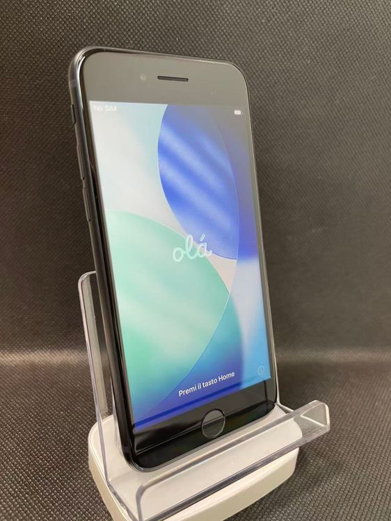 �Хåƥ꡼95��iPhone SE ��3���� �ߥåɥʥ��ȡ�64GB ���¿��ݾ� SIM�ե꡼