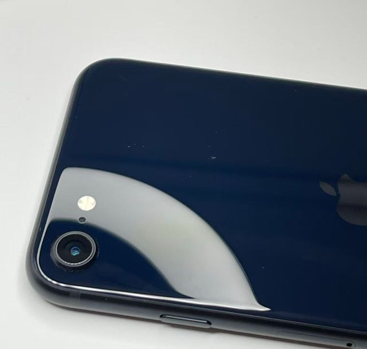 �Хåƥ꡼98�����դ�iPhone SE ��3���� �ߥåɥʥ���64GB �¿��ݾ�SIM�ե꡼