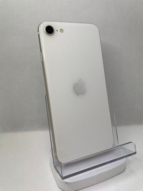 �Хƥå�94��iPhoneSE��3����64GB�������饤��SIM�ե꡼����ȯ��