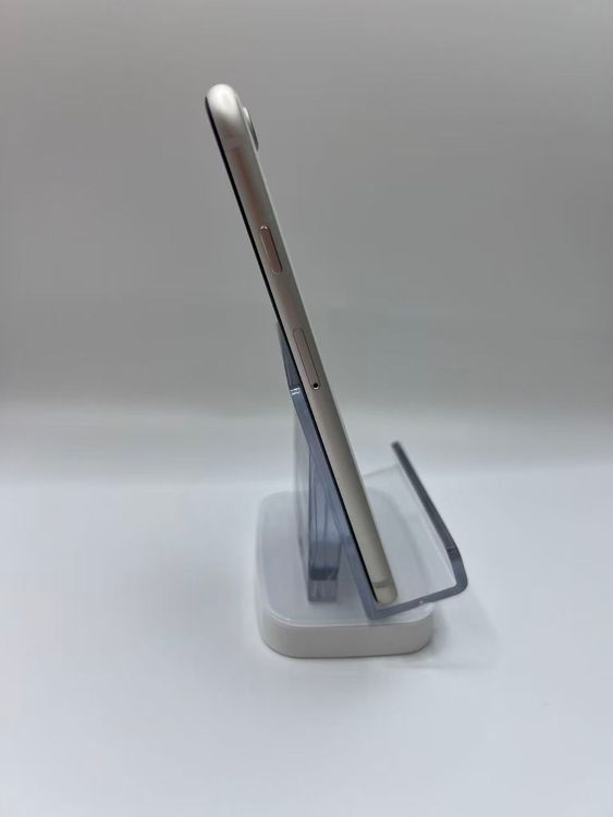 �Хåƥ꡼97��iPhone SE ��3���她�����饤��128GB �¿��ݾ���������ȯ��