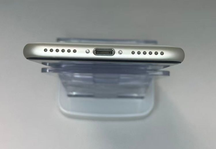 �Хåƥ꡼98��iPhone SE ��3���� �������饤�ȡ�64GB ��SIM�ե꡼�¿��ݾ�