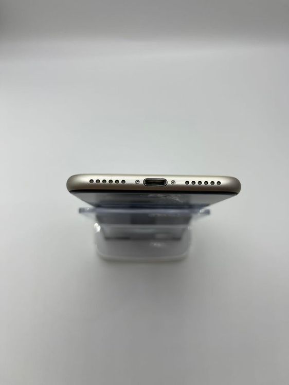 �Хåƥ꡼90��iPhone SE ��3���她�����饤��256GB �¿��ݾ���������ȯ��
